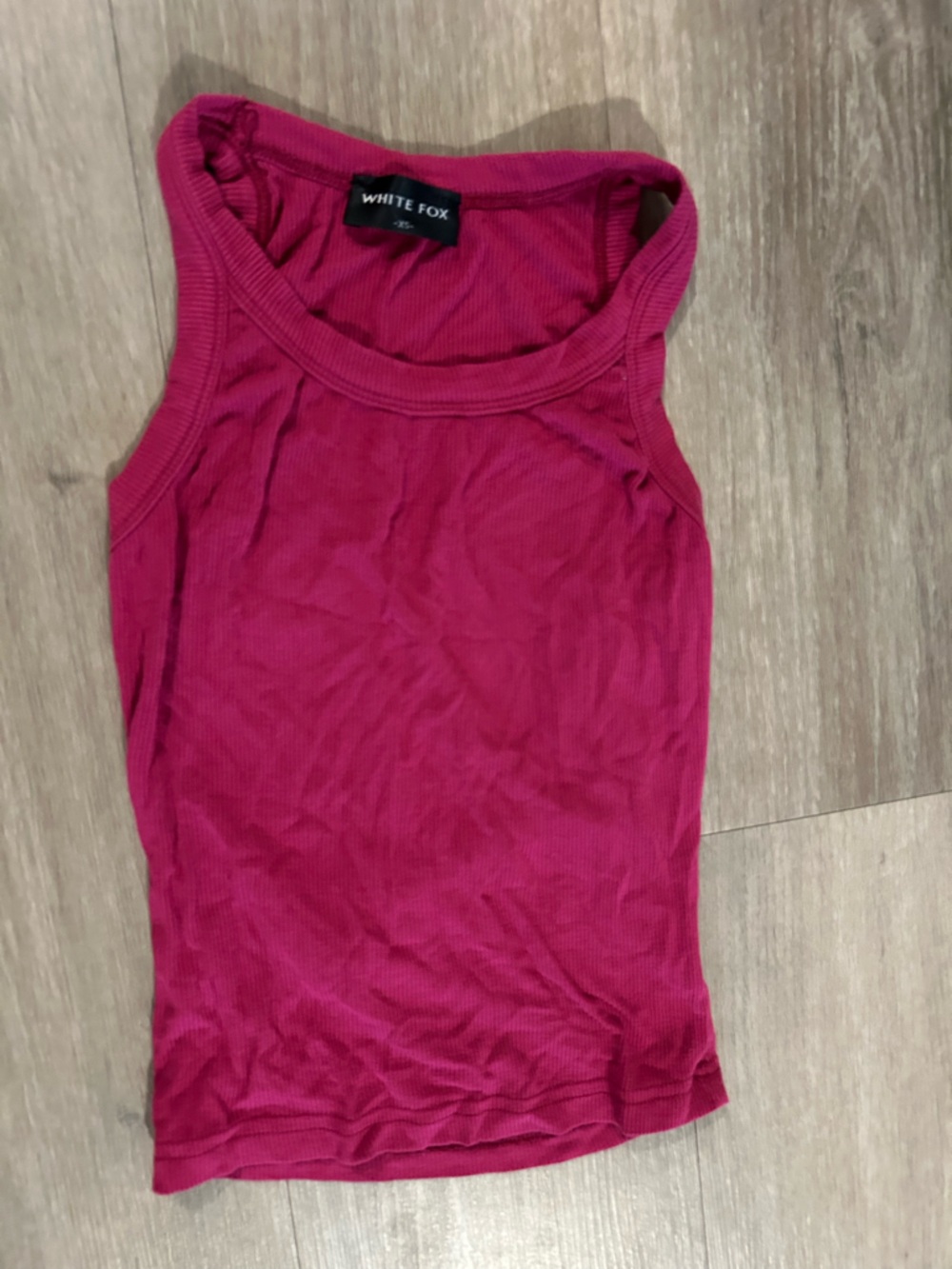 White Fox Ribbed Tank Top - Fuchsia Pink (worn once)